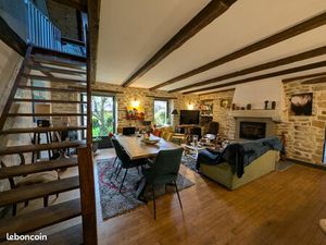 Longère 6 pièces 142 m²