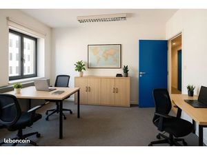 Bureau privatif 20 m² – Marseille 2e (République / Colbert)