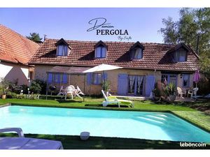 Propriété 11 pièces 237 m²