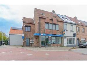 Bâtiment à usage mixte