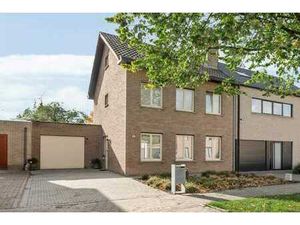 VERKOCHT! ENERGIEZUINIGE WONING MET 3 SLK  TUIN EN GARAGE!