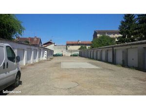 Garage box garde meubles