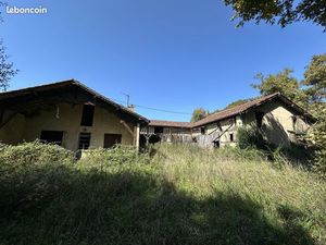 Maison 3 pièces 385 m²