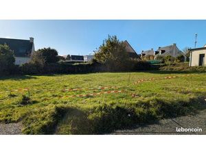 Terrain 504 m² LESNEVEN