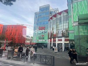 Local commercial 85 m²