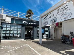 Local commercial idéal - Secteur nautisme - Royan Port