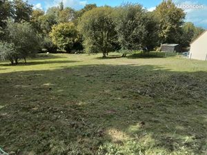 Vend terrain à bâtir