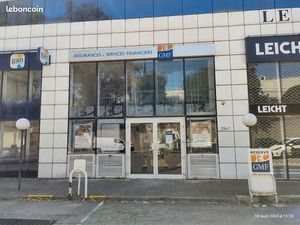 Murs libres commerciaux