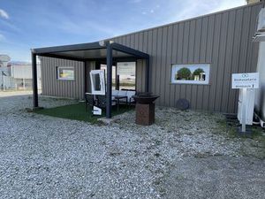 Local commercial 219 m² Mours-Saint-Eusèbe