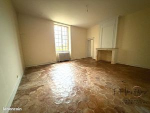 Maison 6 pièces 226 m²