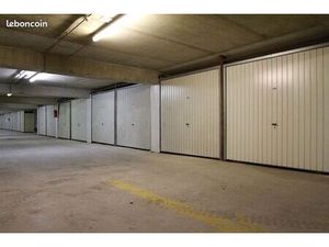 Boxe / garage à louer