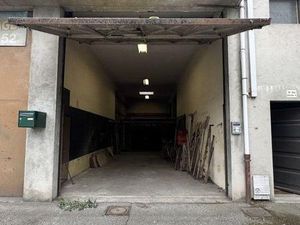 Local 212 m² THONON-LES-BAINS