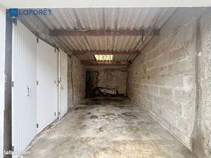 Parking/box 1 pièce 15 m²
