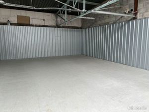 Espace de Stockage 70m2 sans bail commercial