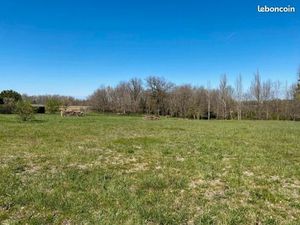 Terrain 355 m² Orphin