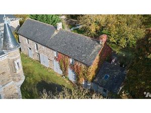 Maison 6 pièces 300 m²