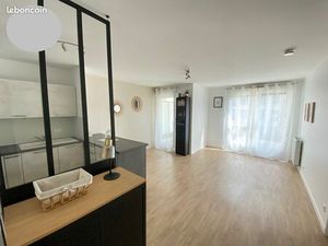Vente appartement 2 pièces 42 m² Jouy-Le-Moutier (95280) 179.000