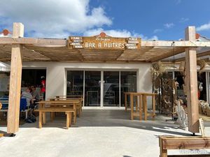 Local commercial à louer – Emplacement exceptionnel à Montalivet (à 150m de l’océan)