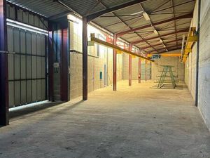 Local atelier entrepôt