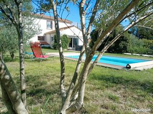 Maison piscine gd terrain