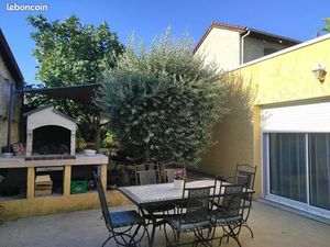 Maison atypique de 96 m² – 4 pièces - 3 terrasses + jardin