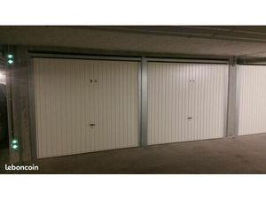 Lot 4 garages Lyon 8 (Mairie)