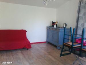 Maisonnette avec jardin