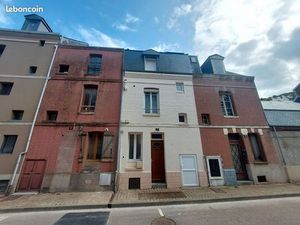 Immeuble 6 pièces 65 m²