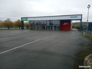Local d'activité 740 m2