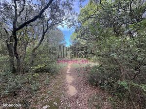 Terrain 1670 m² Orange