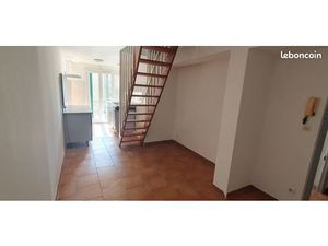Loue appartement T2 Duplex