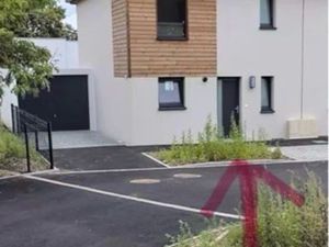 Maison neuve PFASTATT