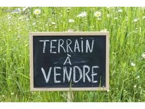 Vend terrain a batir 300m²