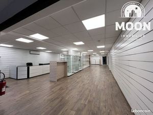 Local 300 m² Le Sequestre