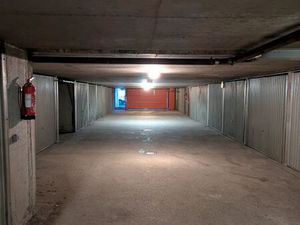 Garage/ Boxe à louer