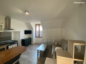 Studio - 20m² - LE CHATELET EN BRIE - Très bon état