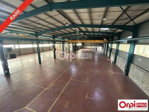 Local d'activité 5 678 m²