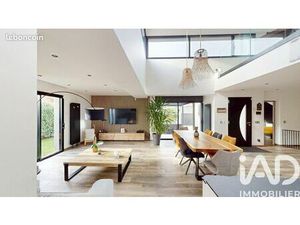 Maison 6 pièces 140 m²