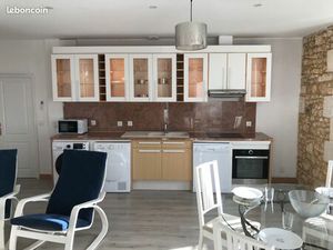 Rare : T3 meublé ou vide à Montendre centre avec Cuisine équipée + VUE Dégagée + Pompe à C