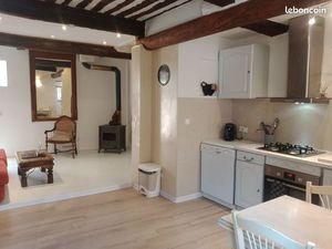 Maison du 16ème siècle entièrement rénovée dans un quartier recherché