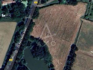 Terrain 17500 m² SAINT ANDRE TREIZE VOIES