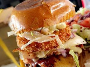 Snack   restauration rapide et traditionnelle bail tout commerce  