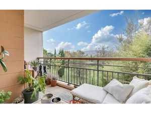 Location appartement  63 m² T-3 à Marseille 12  1 050 €