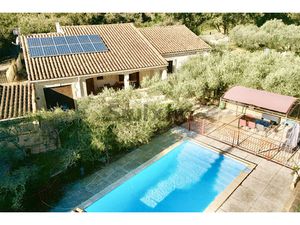 5 minutes à pied d'une école ...