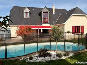 Maison familiale rénovée avec piscine – Odos (65310)