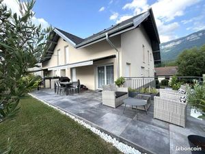 Duplex T4 avec Jardin