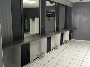 Murs commerciaux 76 m² Montivilliers