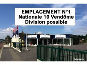 Local commercial 350 m²