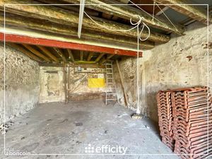 Maison 2 pièces 111 m²