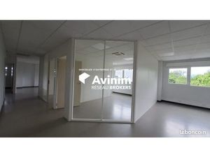 Bureaux 284 m² Archamps